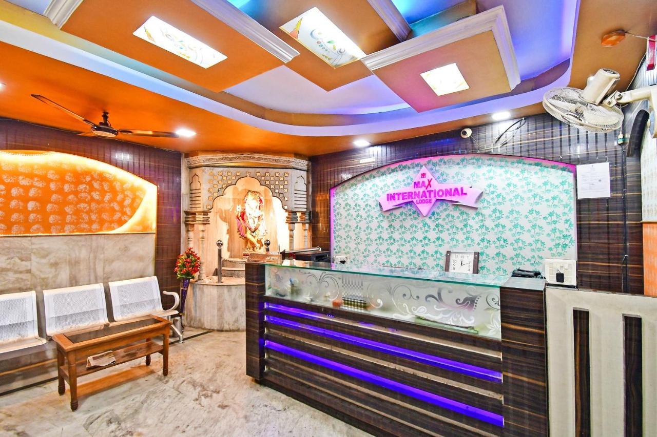 Oyo 85829 Max International Hotel Kolkata Luaran gambar