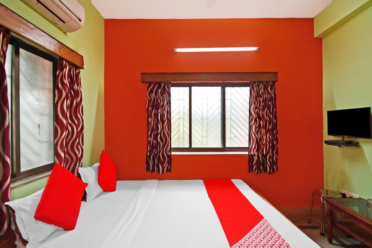 Oyo 85829 Max International Hotel Kolkata Luaran gambar